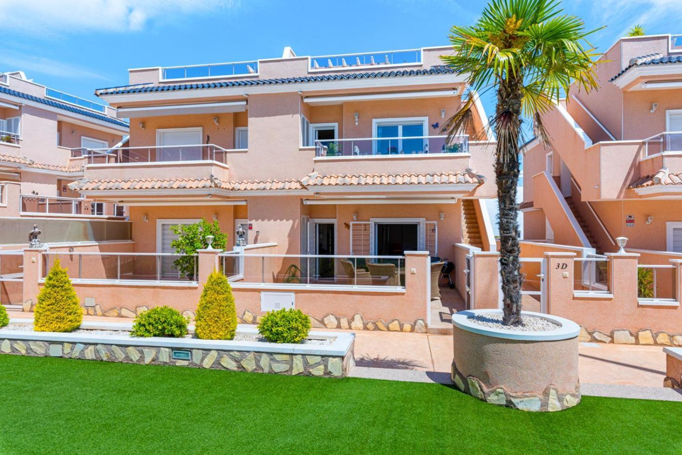 Apartments Punta Prima Indoor & Outdoor Pool Torrevieja Exterior foto